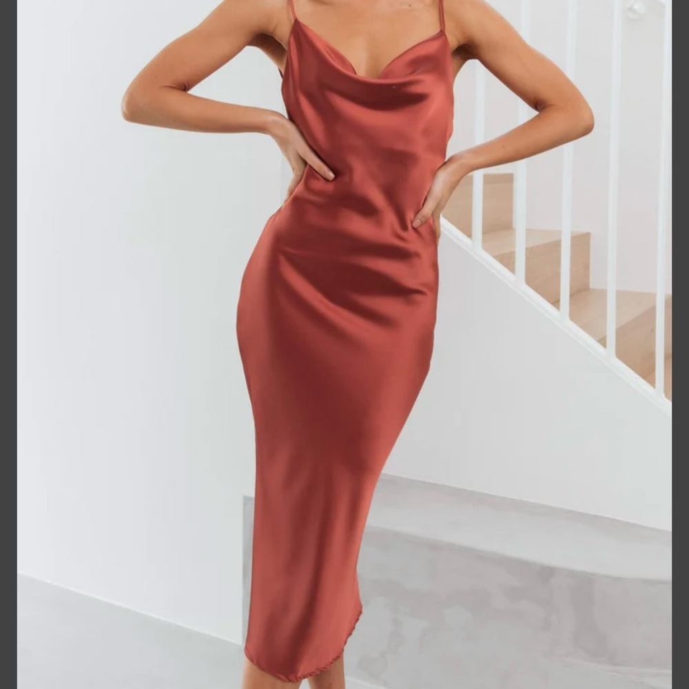 Petal and Pup - Persia Dress Size 8 in color Rust
